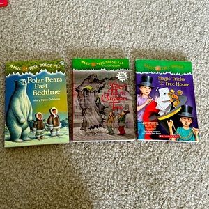 🎀2 for $8🎀  3 Magic Tree House Books
